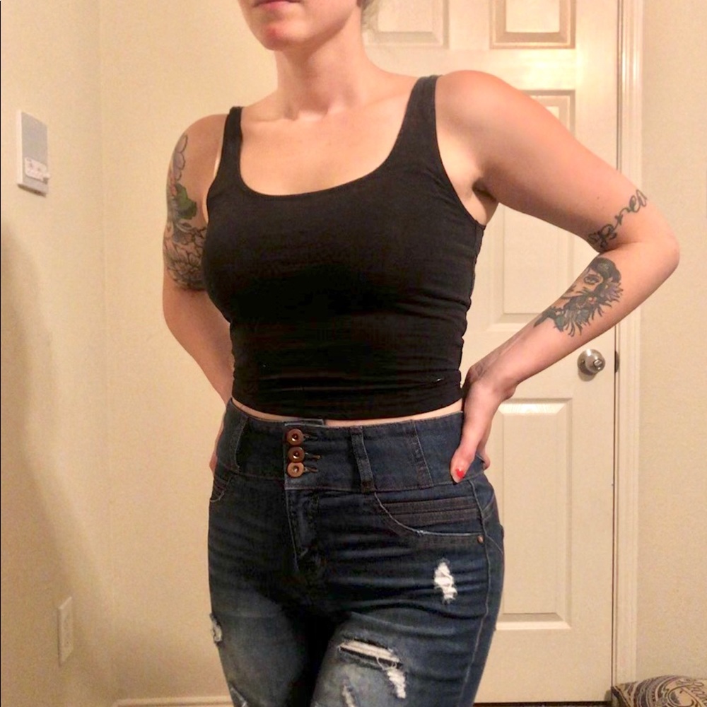 American Eagle Crop Top